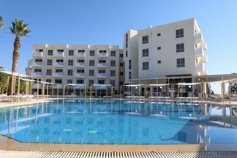 Toxotis Hotel Pernera Exterior foto