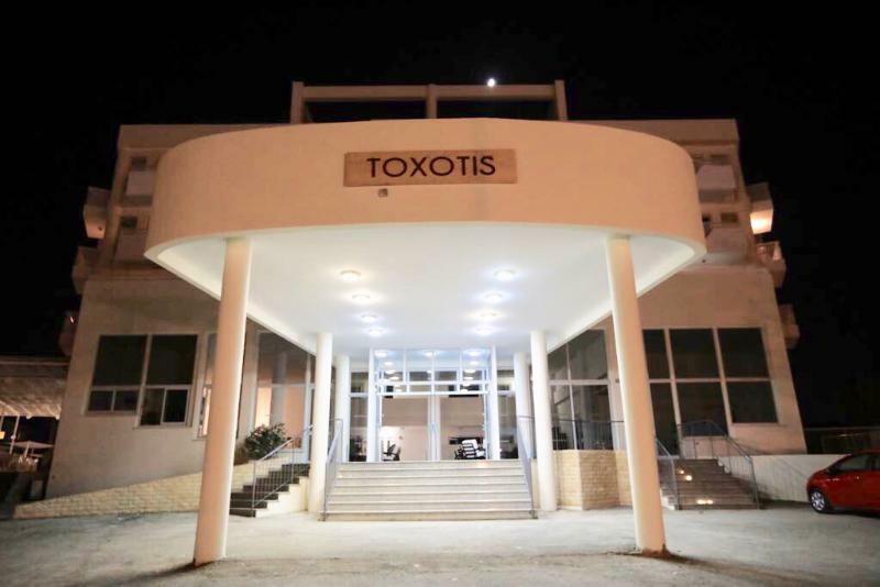 Toxotis Hotel Pernera Exterior foto